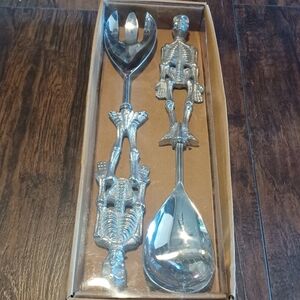 Vintage Haunted Home Silver Skeleton Serving 2 Piece Set Halloween Party